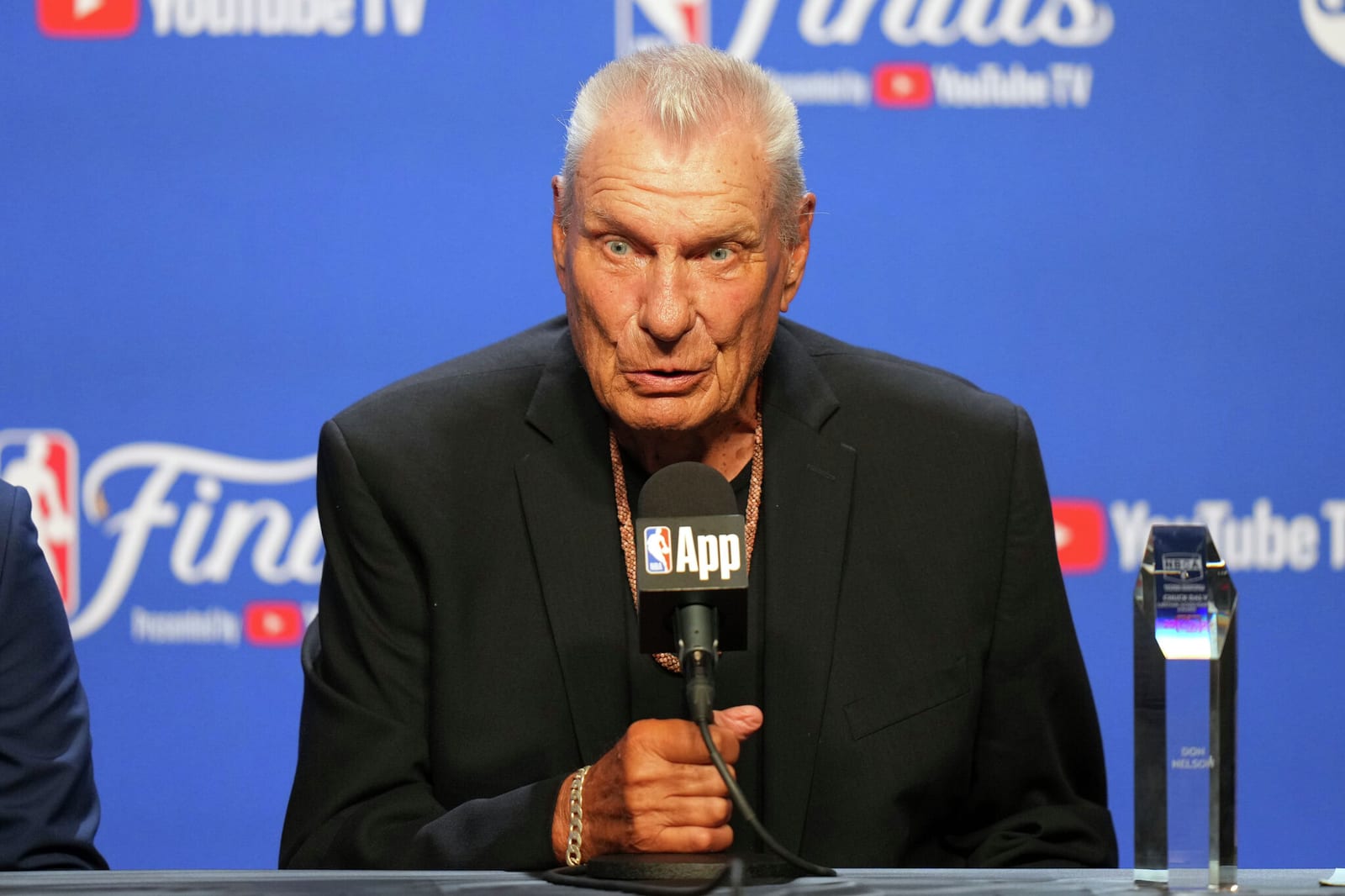 Former Dallas Mavericks head coach Don Nelson dies at 86