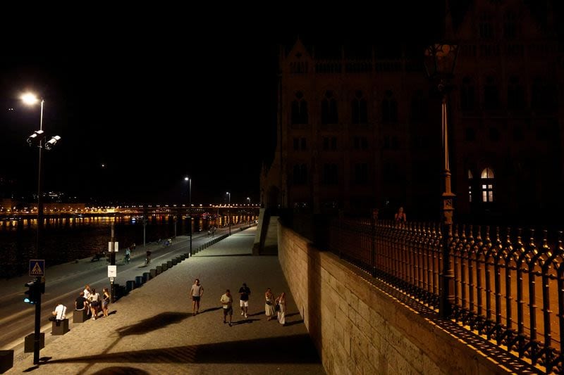 Italy on red alert, Hungary turns off the lights as Europe's heatwave takes toll